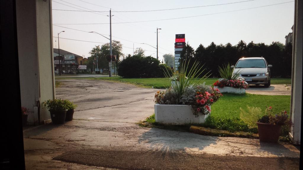 Star Inn By Elevate Rooms Niagara Falls Exterior photo